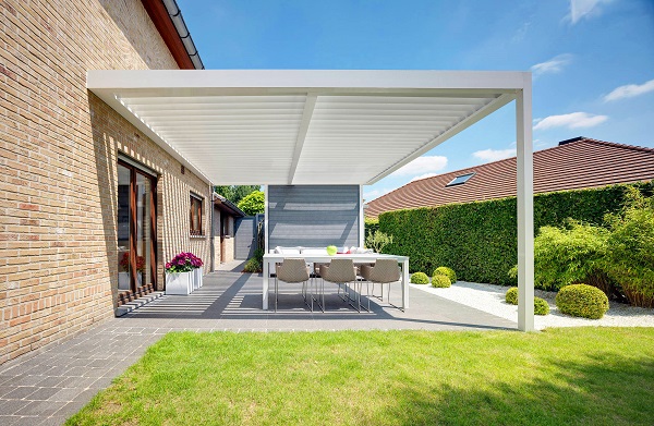 Sunlouver Pergola